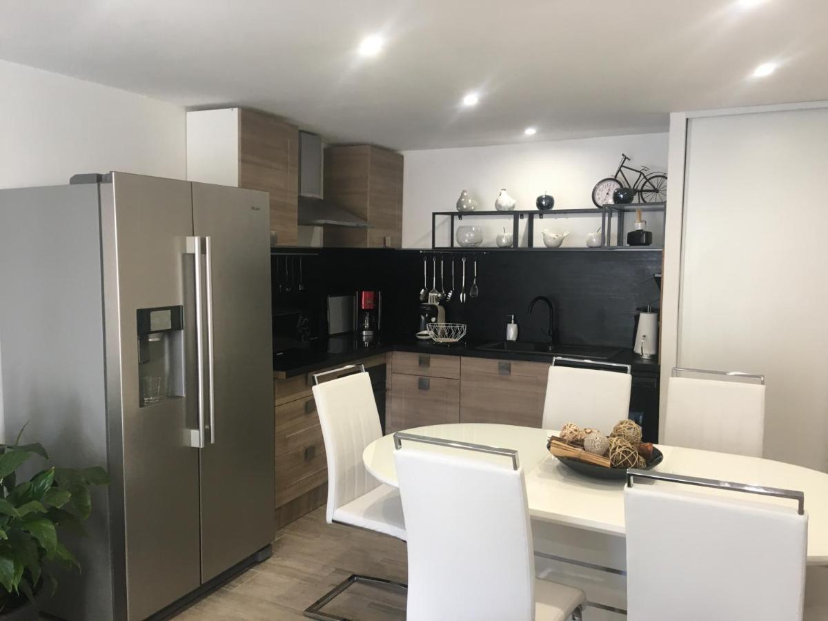 شقة Loft Ravissant Avec Piscine كانيو سور مير المظهر الخارجي الصورة