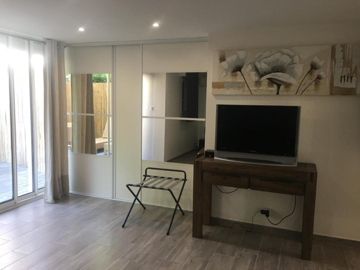 شقة Loft Ravissant Avec Piscine كانيو سور مير المظهر الخارجي الصورة