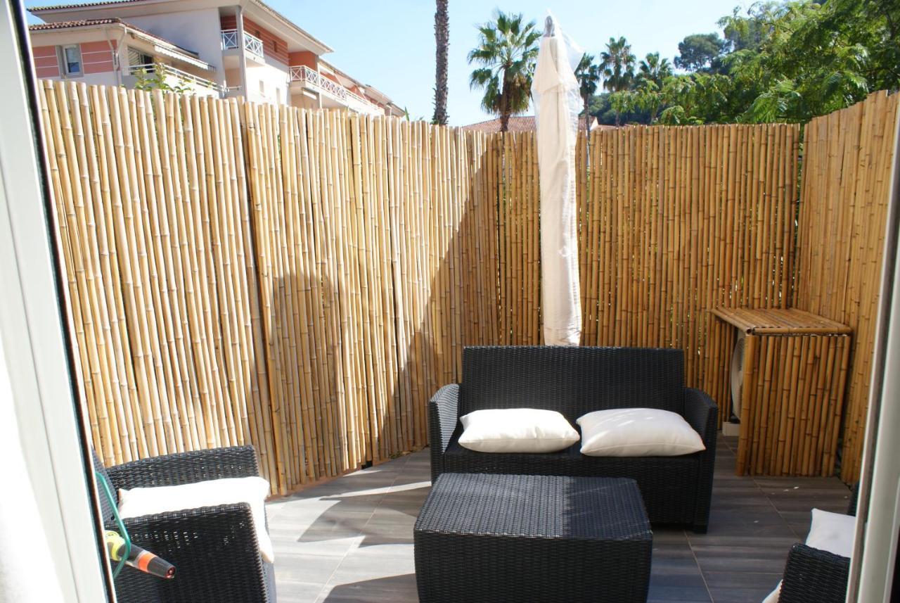 شقة Loft Ravissant Avec Piscine كانيو سور مير المظهر الخارجي الصورة
